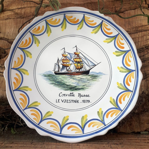 Assiette bateau Corvette russe le Vjestnik