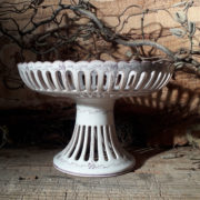 Coupe sur pied ajourée Empire Mauve Taille 3