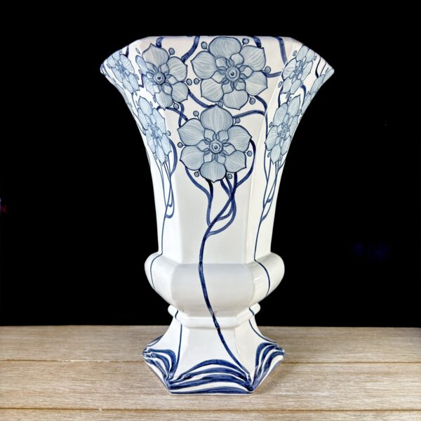 Vase à pans Roses Bleues