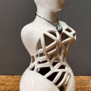 Baigneuse ajourée